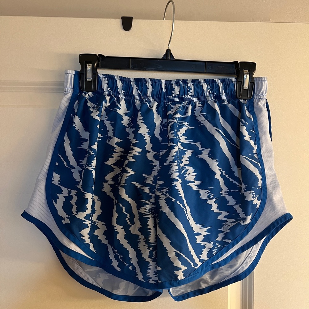 nike tempo running shorts